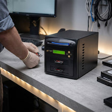 Load image into Gallery viewer, Acumen Disc 1 to 1 CFAST Duplicator - CompactFAST Flash Drive Memory Card Copier (Up to 150mbps) with DoD compliant Erase Mode (AD01-CFAST150)
