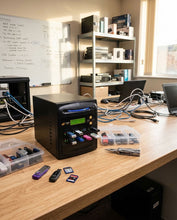 Load image into Gallery viewer, Acumen Disc 1 to 7 USB 3.1 Gen 1 Type-A Flash Drive Duplicator - Multiple Media Copier Clone (Up to 150MB/sec) &amp; Sanitizer (DoD Compliant) - AD07-USB150
